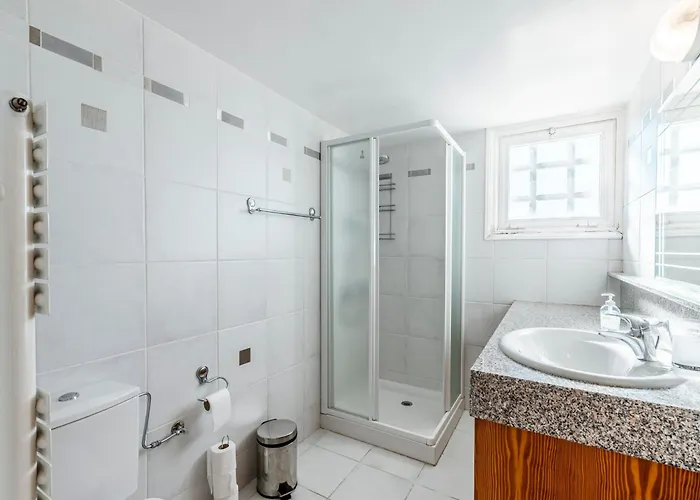 Mountain View 6 Bed Mansion With Private Padel Court, Pool & Gym Vila *