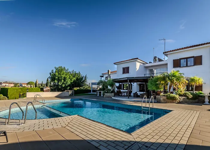 Mountain View 6 Bed Mansion With Private Padel Court, Pool & Gym * Larnaca