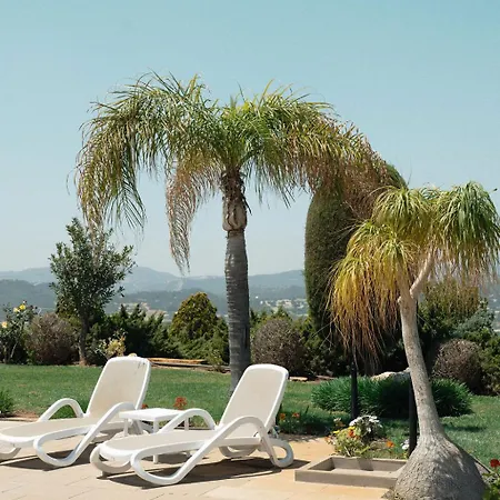 Mountain View 6 Bed Mansion With Private Padel Court, Pool & Gym ヴィラ