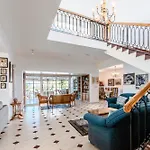 Mountain View 6 Bed Mansion With Private Padel Court, Pool & Gym * لارنكا